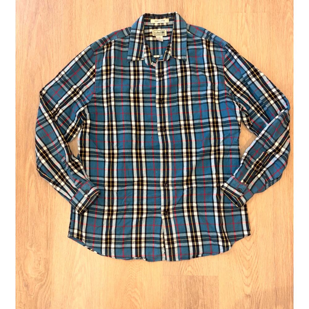L.L. Bean Slightly fitted 100% cotton flannel mens size Large regular